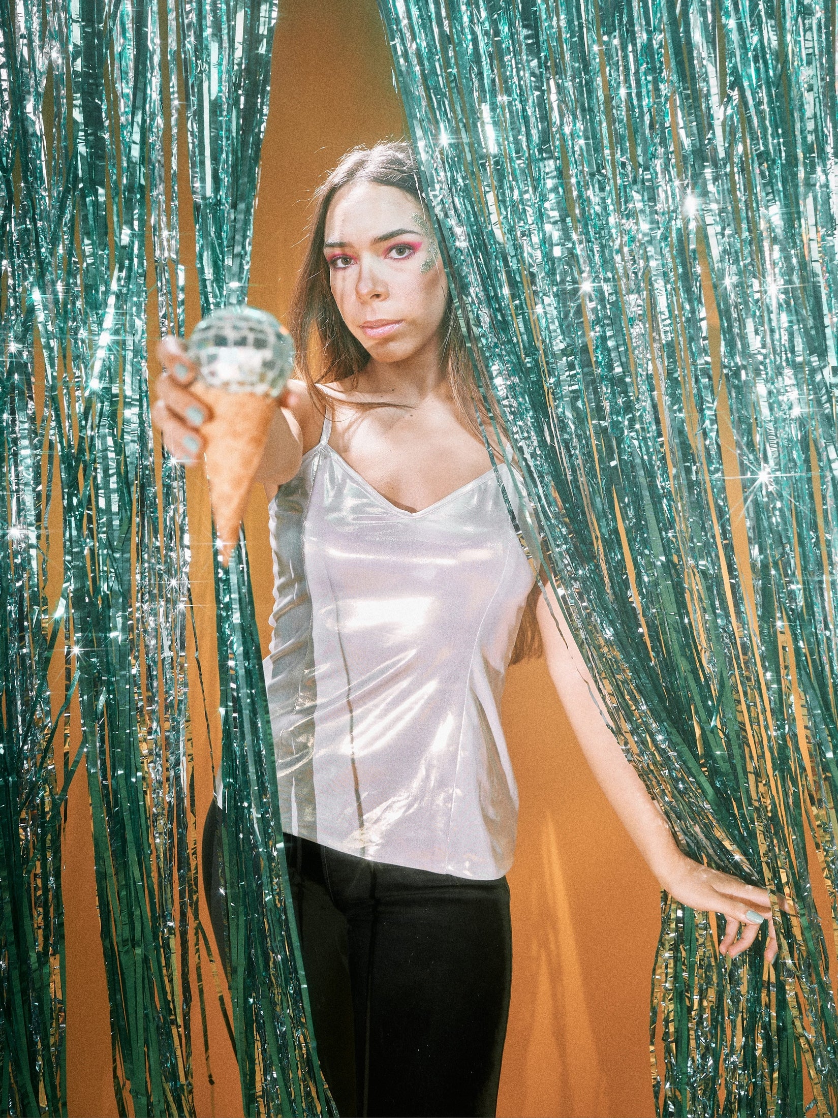 DISCO TOP